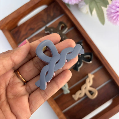 Dual Colour Twisted Hair Claw - Medium
