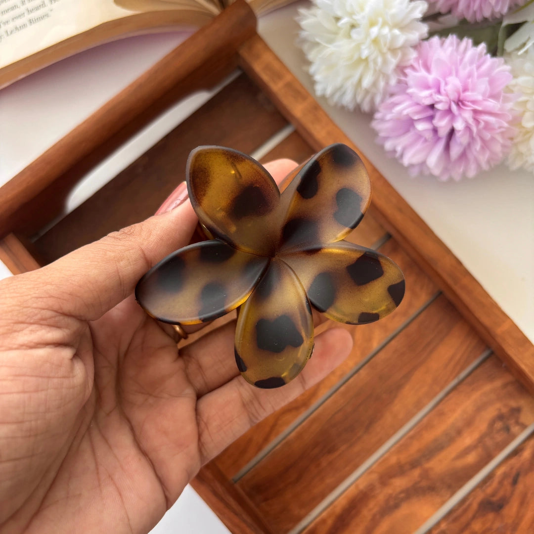 Leopard Bloom Matte Finish Hair Claw – Large