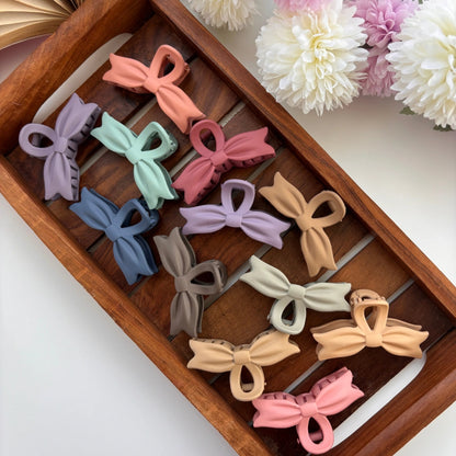 🎀 Pastel Bow Hair Claw – Medium
