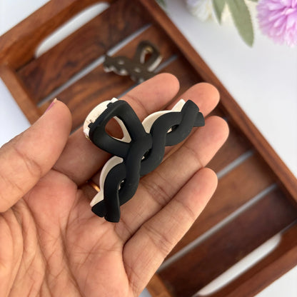 Dual Colour Twisted Hair Claw - Medium