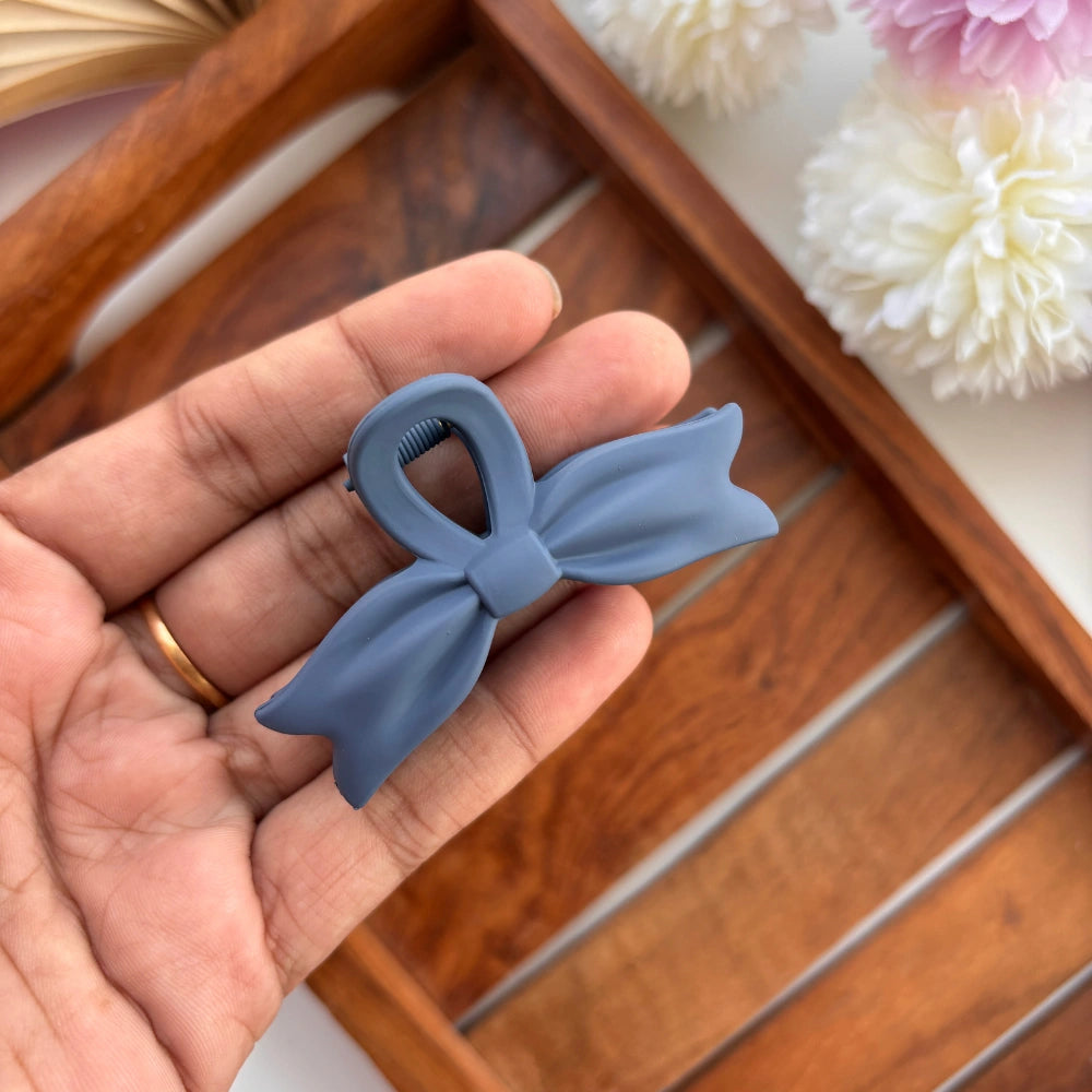 🎀 Pastel Bow Hair Claw – Medium