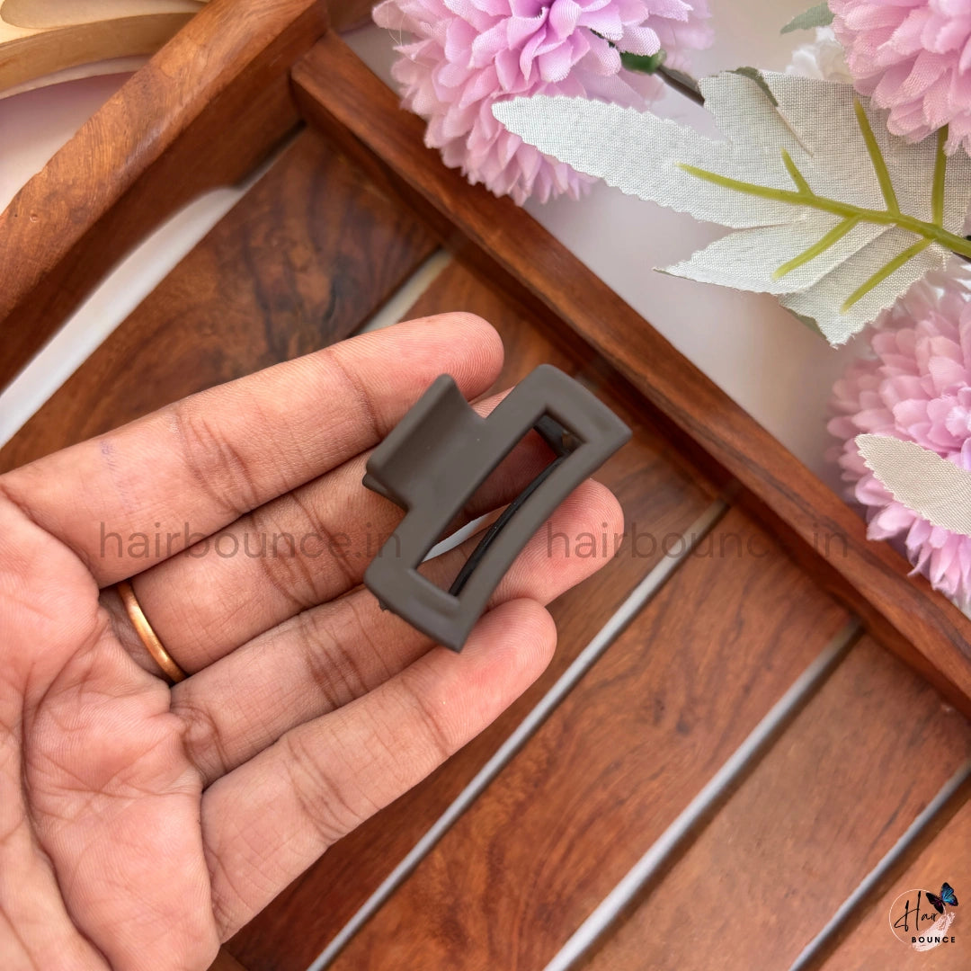 Mini Rectangle Matte Hair Claw – Small