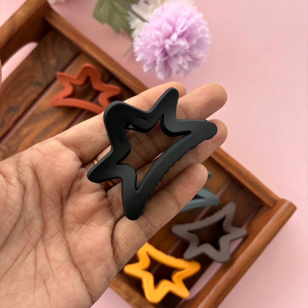 Matte Finish Star Shape Hair Claw - Medium