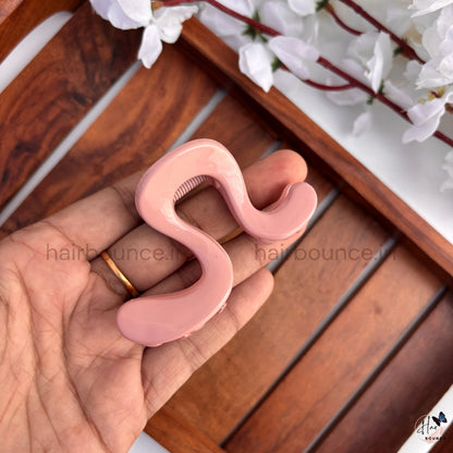 Wave Curve Hair Claw – Medium