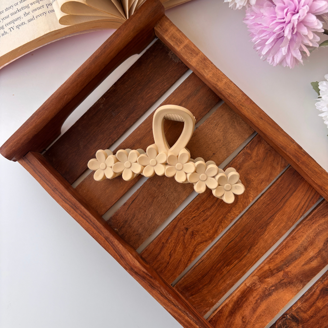 Loop Flower Hair Claw - Large