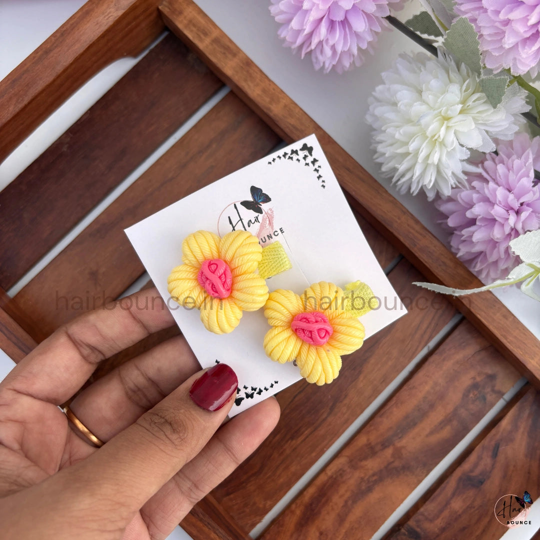 Bloomy Daisy Crochet Alligator Clips – Pack of 2