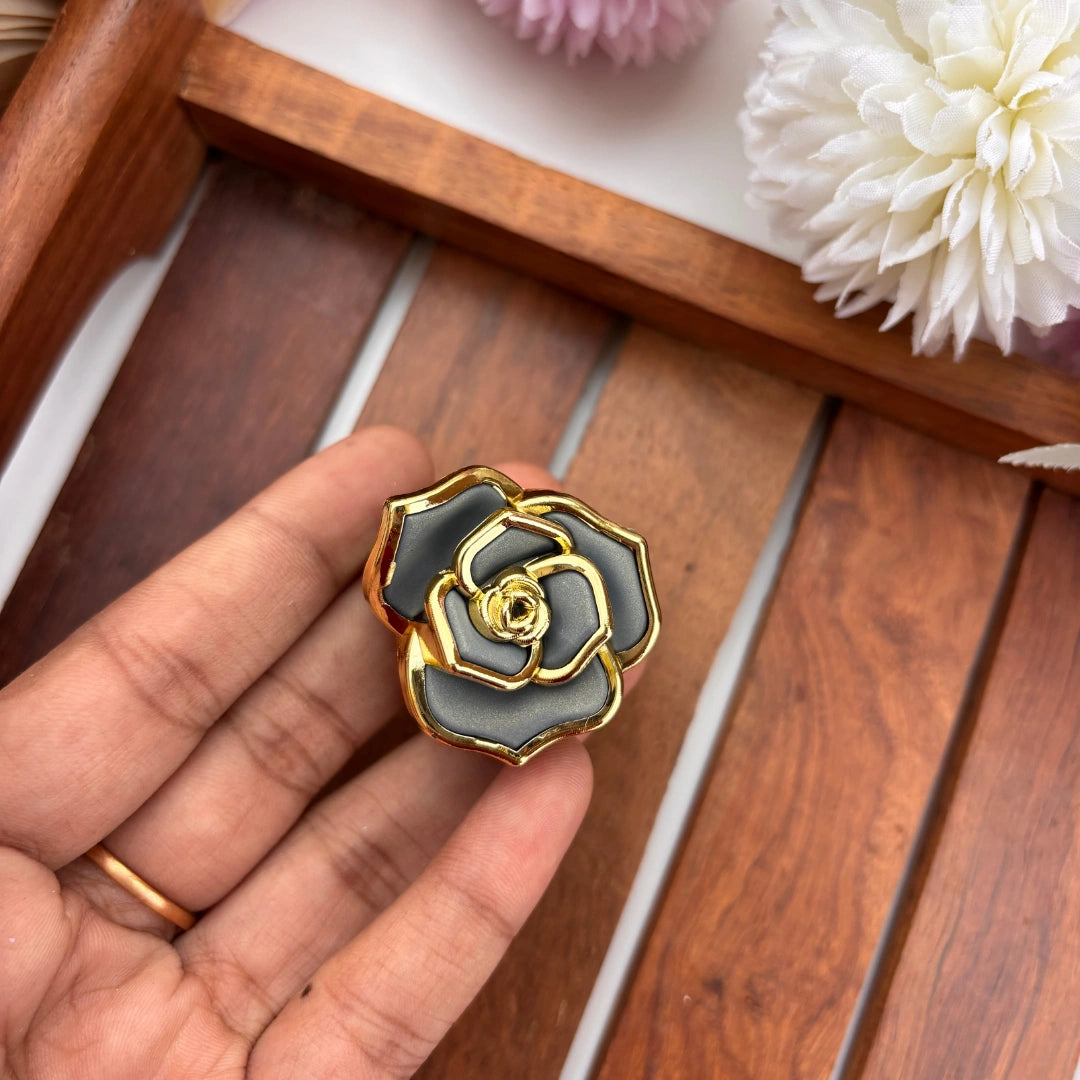Royal Rose Enamel Hair Claw – Small