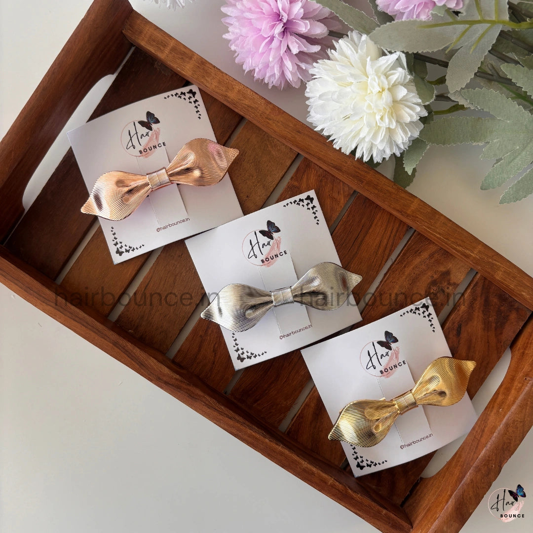 Sleek Luxe Metallic Bow Hair Clip – Minimal Glam Edition