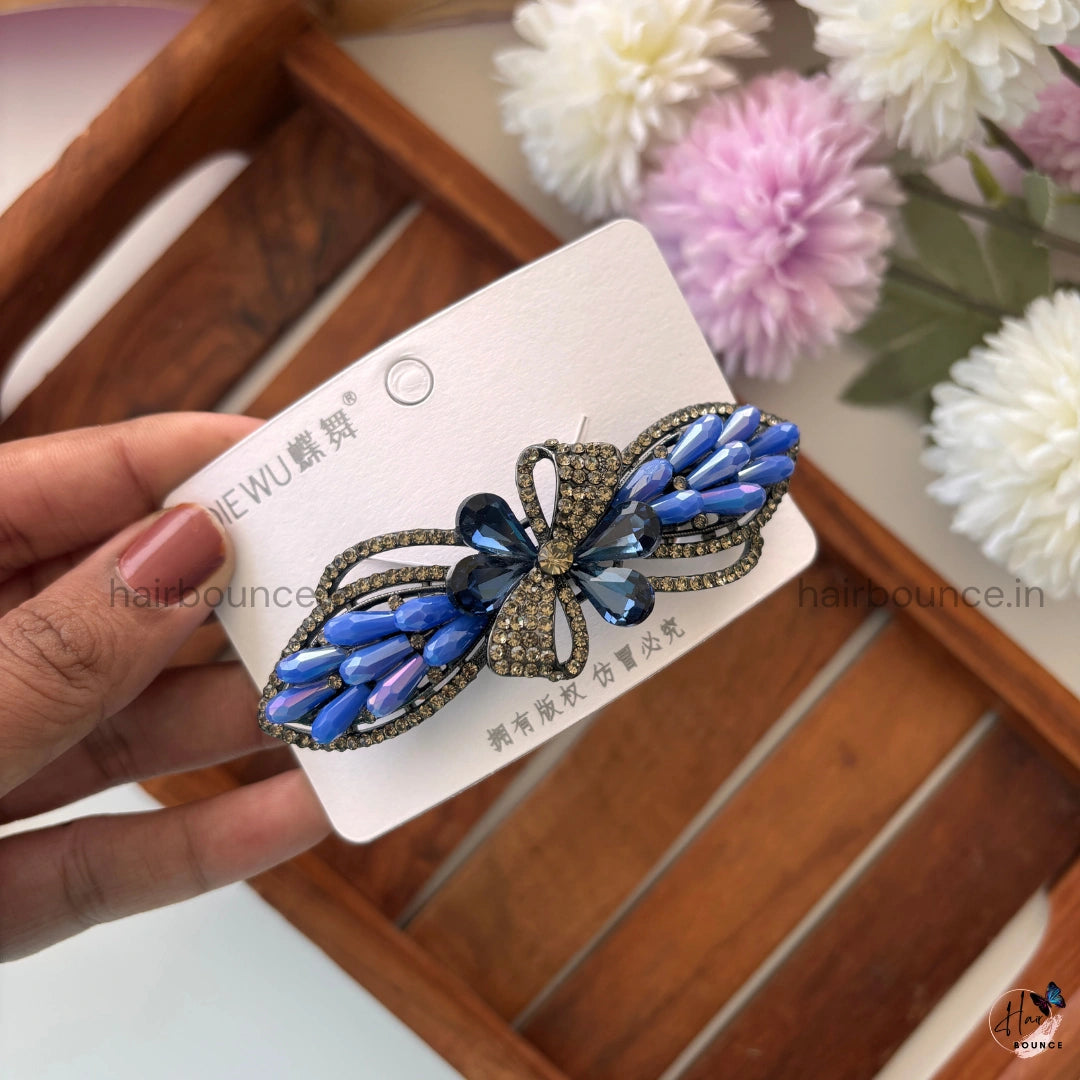 Crystal Flutter Center Clip