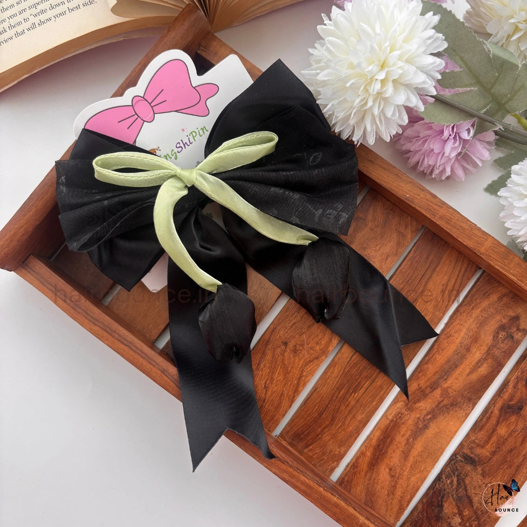 Tulip Whisper Bow Clip