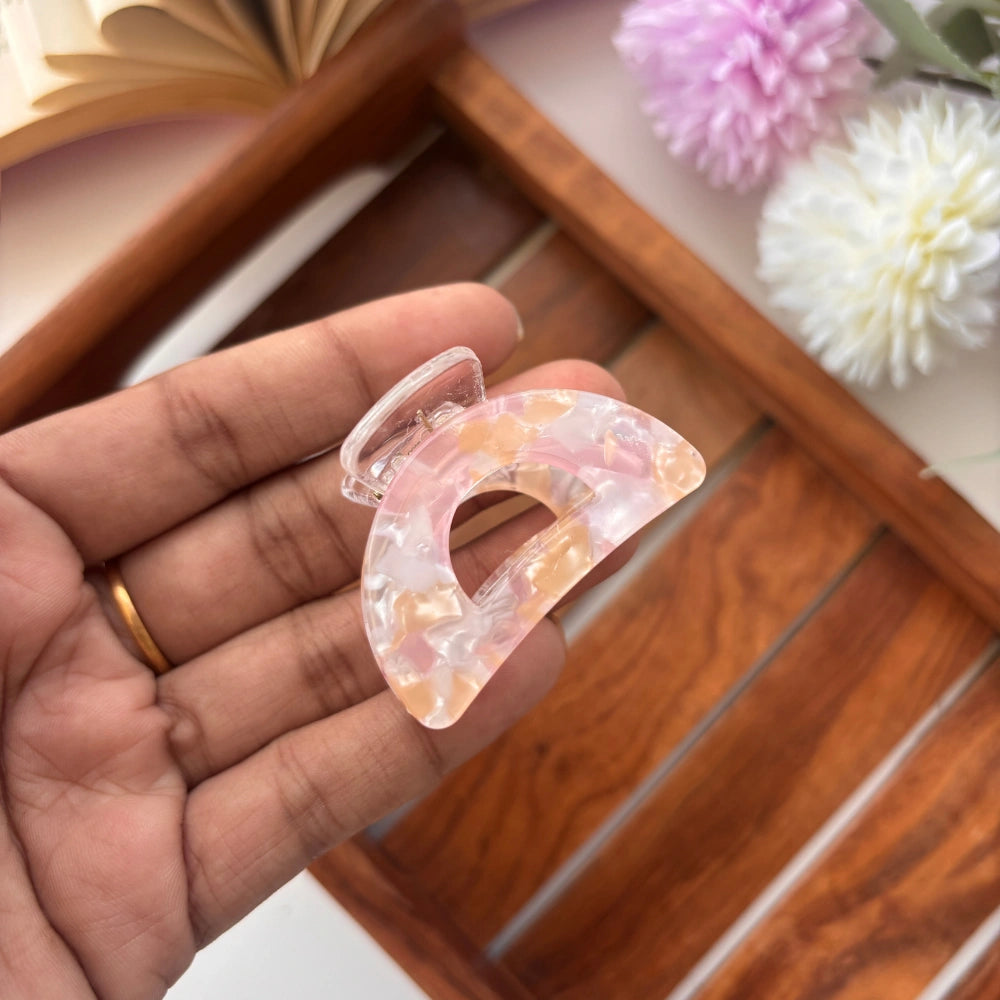 D Shape Marble Finish Hair Claw - Medium