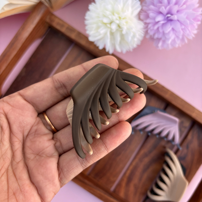 Dual Colour Lined Hair Claw - Medium