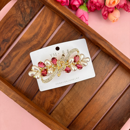 Knotted Pearl Stone Center Clip