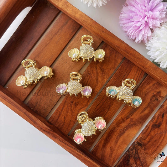 Royal Seashell Pearl Premium Metal Hair Claw – Medium