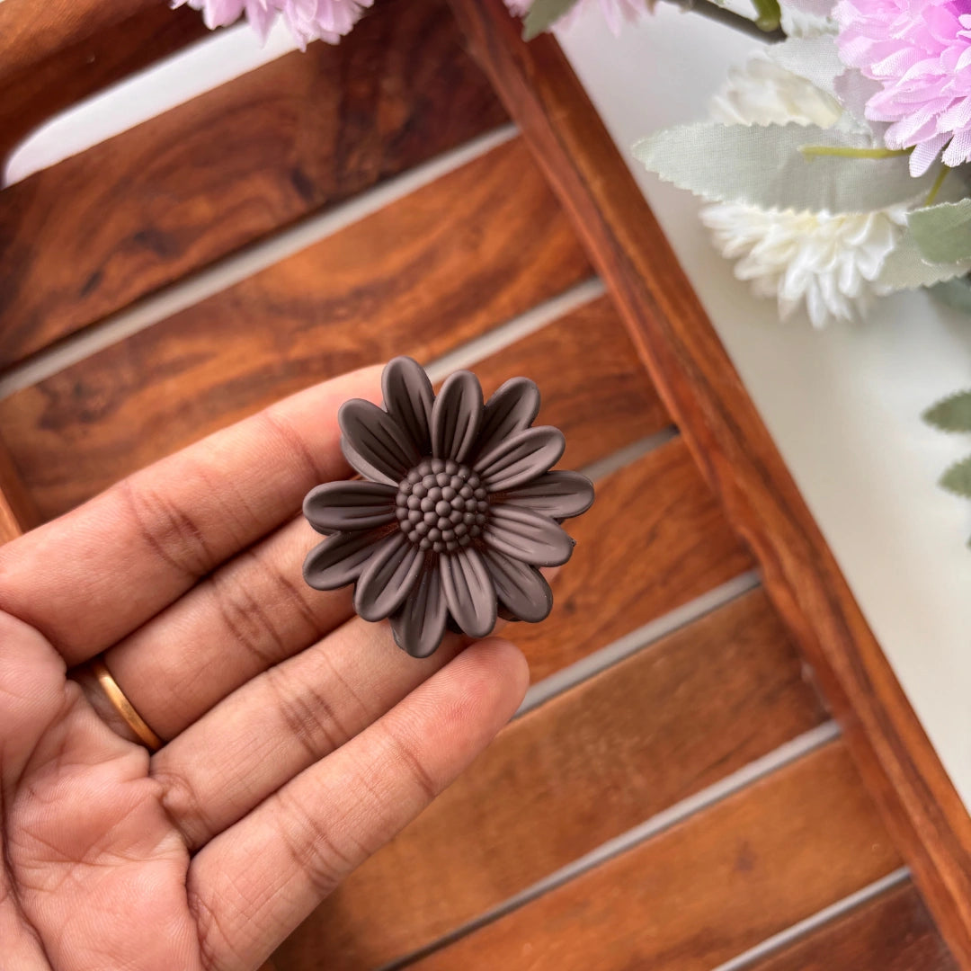 Bright Shades Sunflower Hair Claw - Small