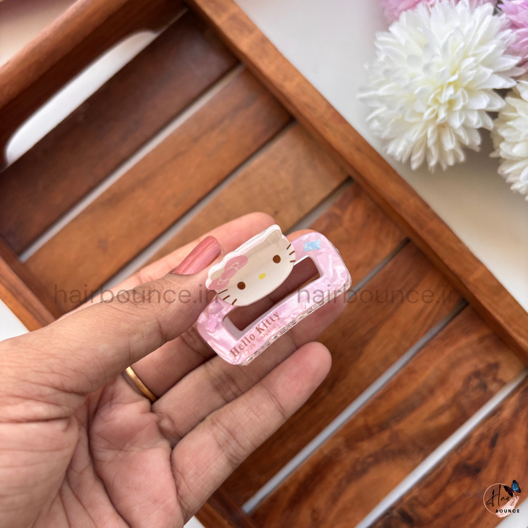 Dreamy Pastel Cartoon Hair Claw – Medium
