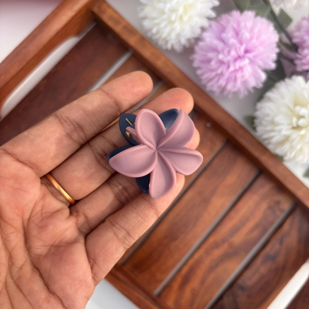 Dual Colour Lilly Hair Claw - Small