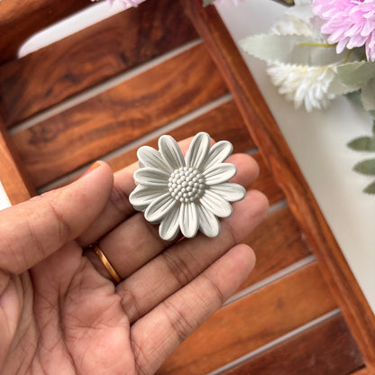 Bright Shades Sunflower Hair Claw - Small