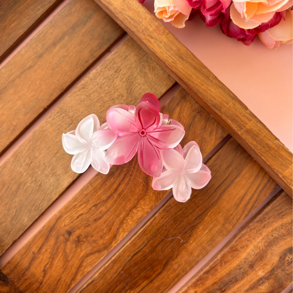 Glassy Lily Triple Flower Hair Claw - Medium
