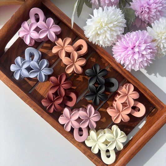Blossom Duo Hair Claw – Medium 🌸✨