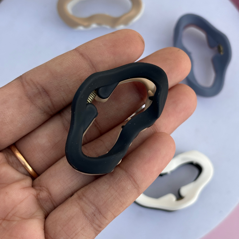 Dual Colour Oval Shape Hair Claw - Small