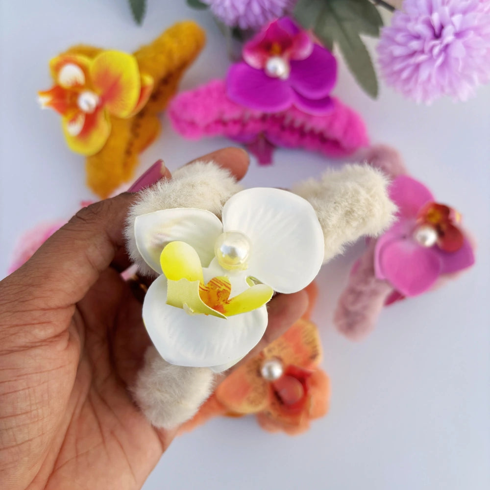 Fur Loop with Flower Hair Claw - Large