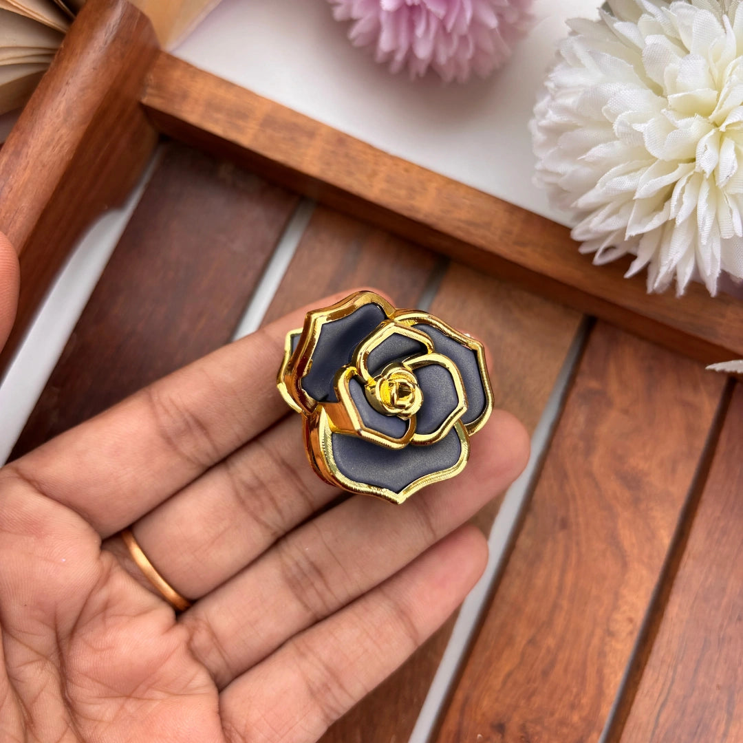 Royal Rose Enamel Hair Claw – Small