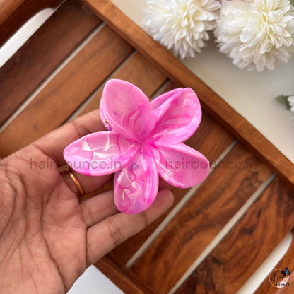 Marble Finish Flower Hair Claw – Large