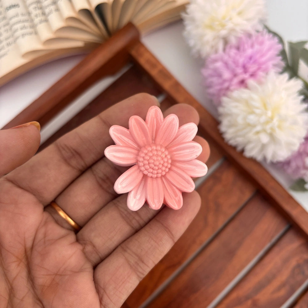 Blush Sunflower Hair Claw – Small