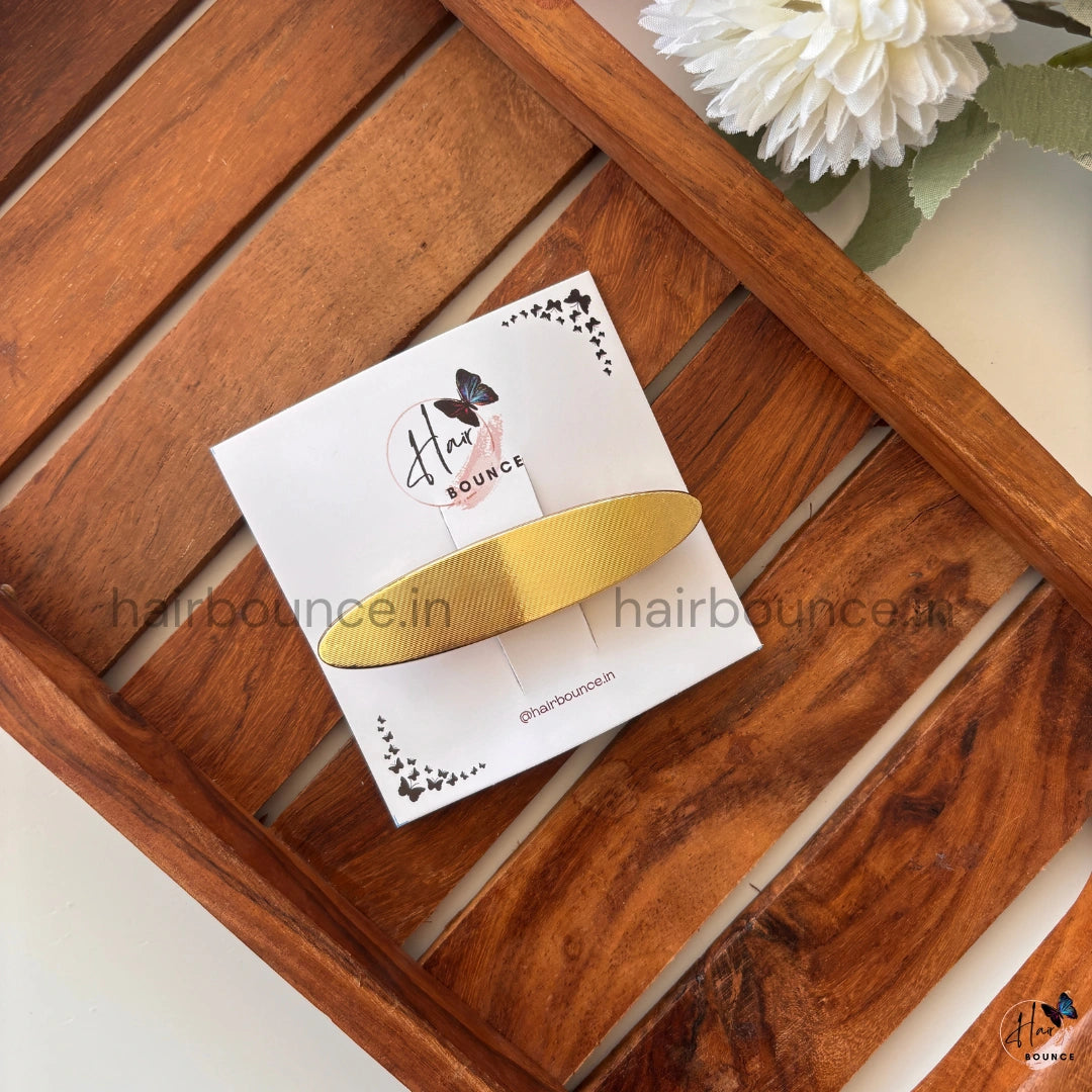Elara Sleek Metallic Oval Barrette – Minimal Luxe Collection