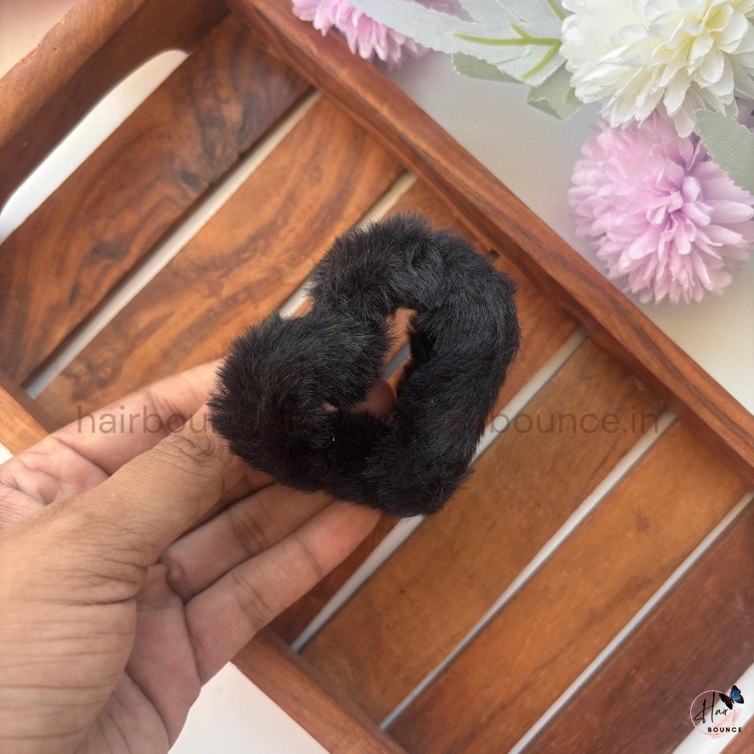 Colourful Heart Fur Hair Claw - Medium