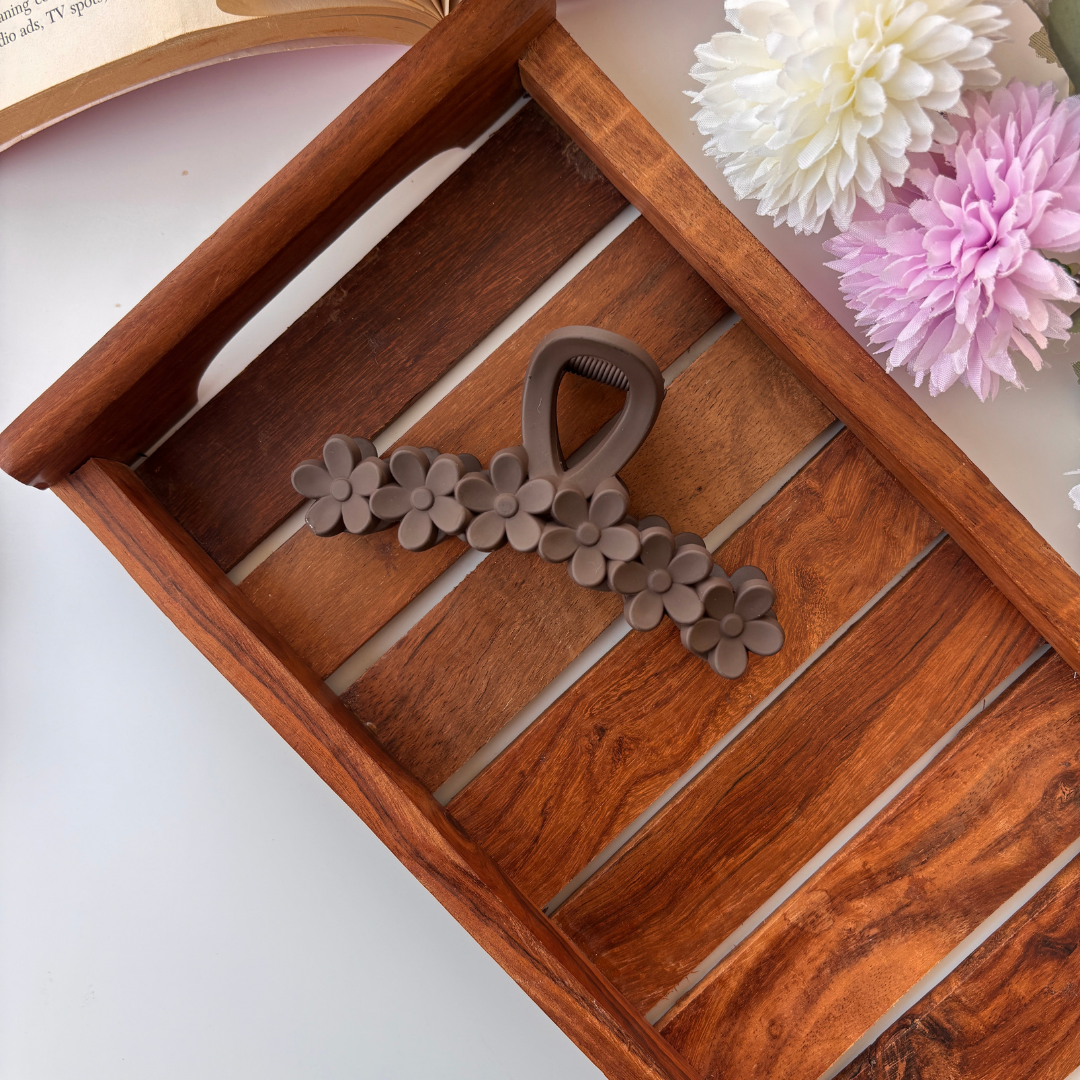 Loop Flower Hair Claw - Large