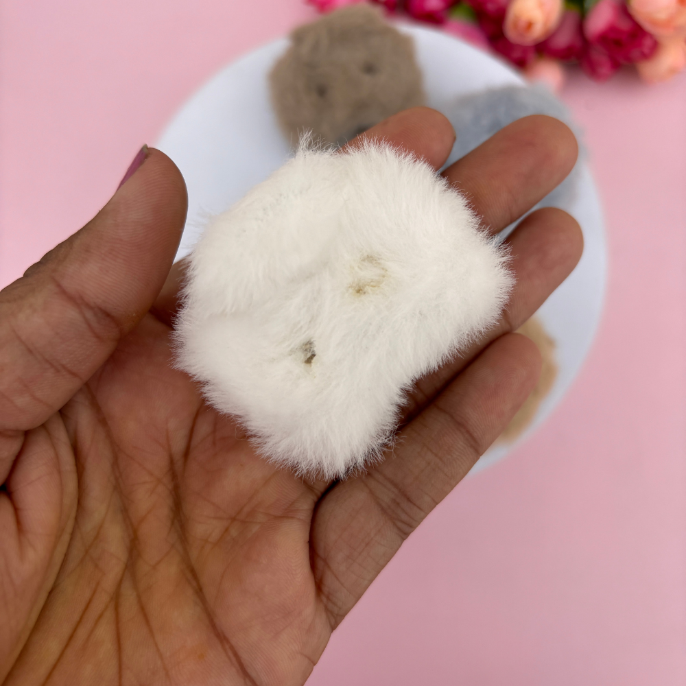 Infinity Cozy Fur Claw – Small