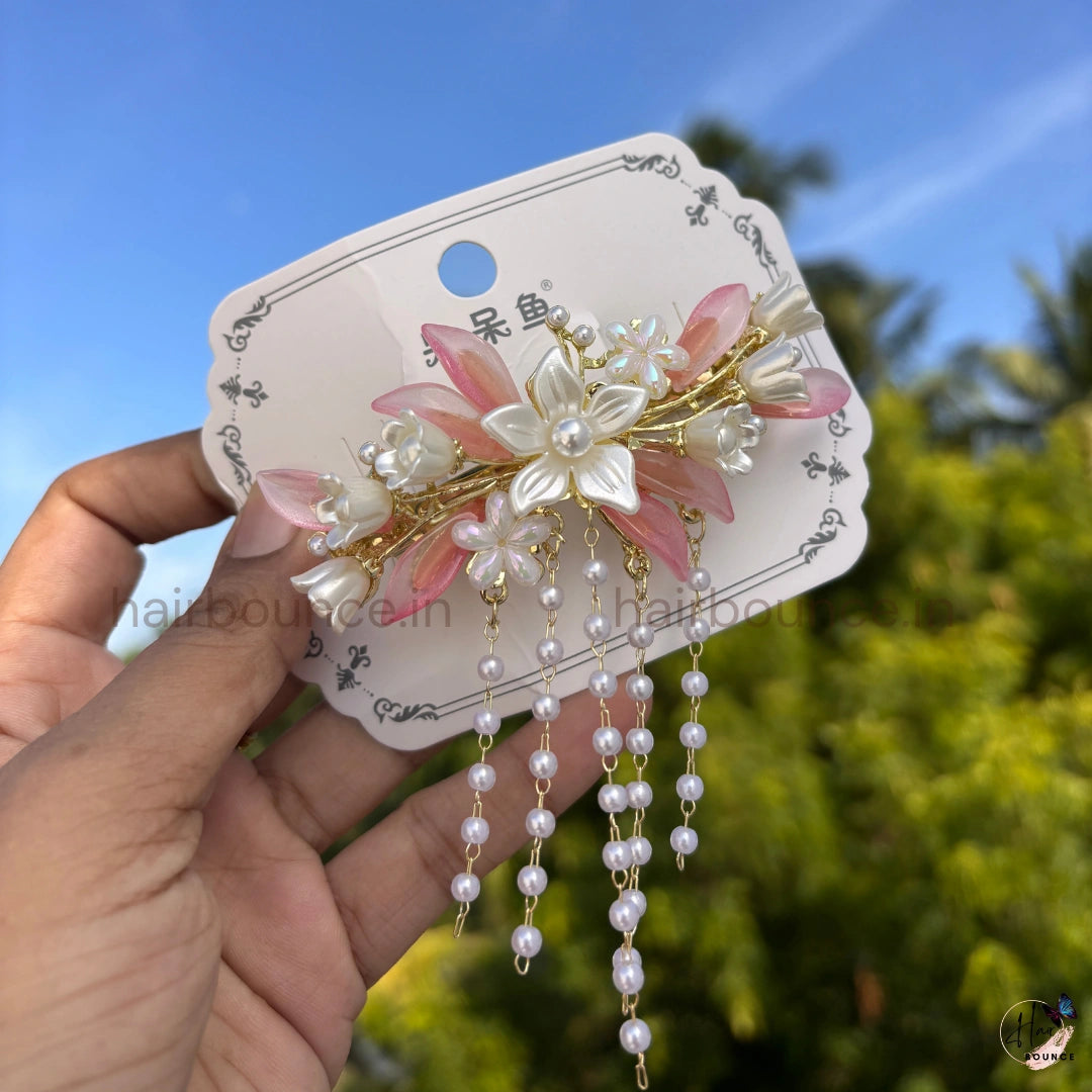 Pearl Lily Blossom Tassel Hair Clip with Dangling Chains
