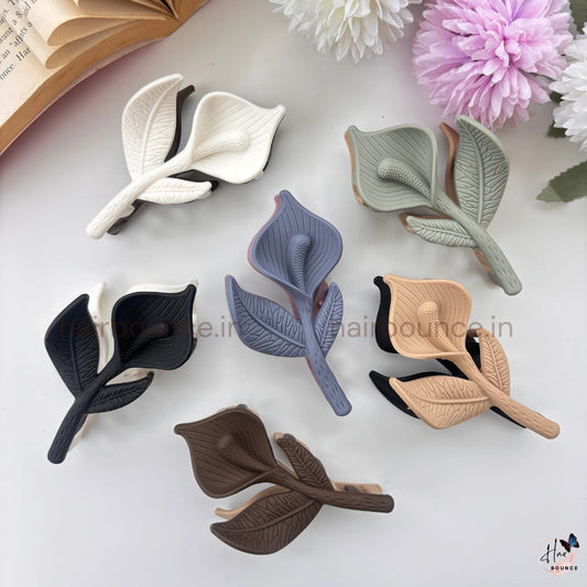 Dual-Colour Calla Leaf Hair Claw – Large