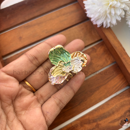 Petal Glow Orchid Hair Claw – Medium
