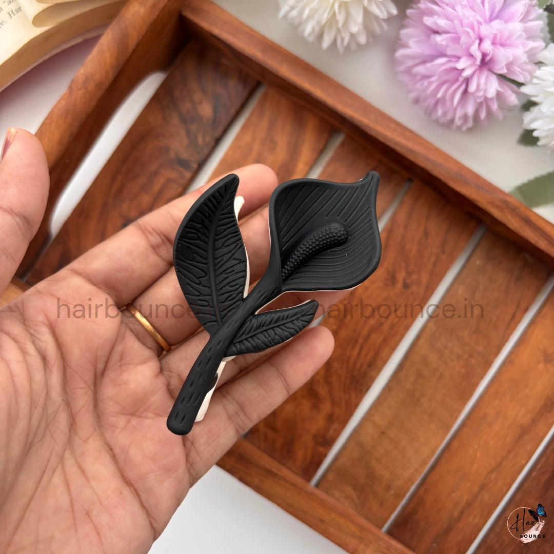 Dual-Colour Calla Leaf Hair Claw – Large