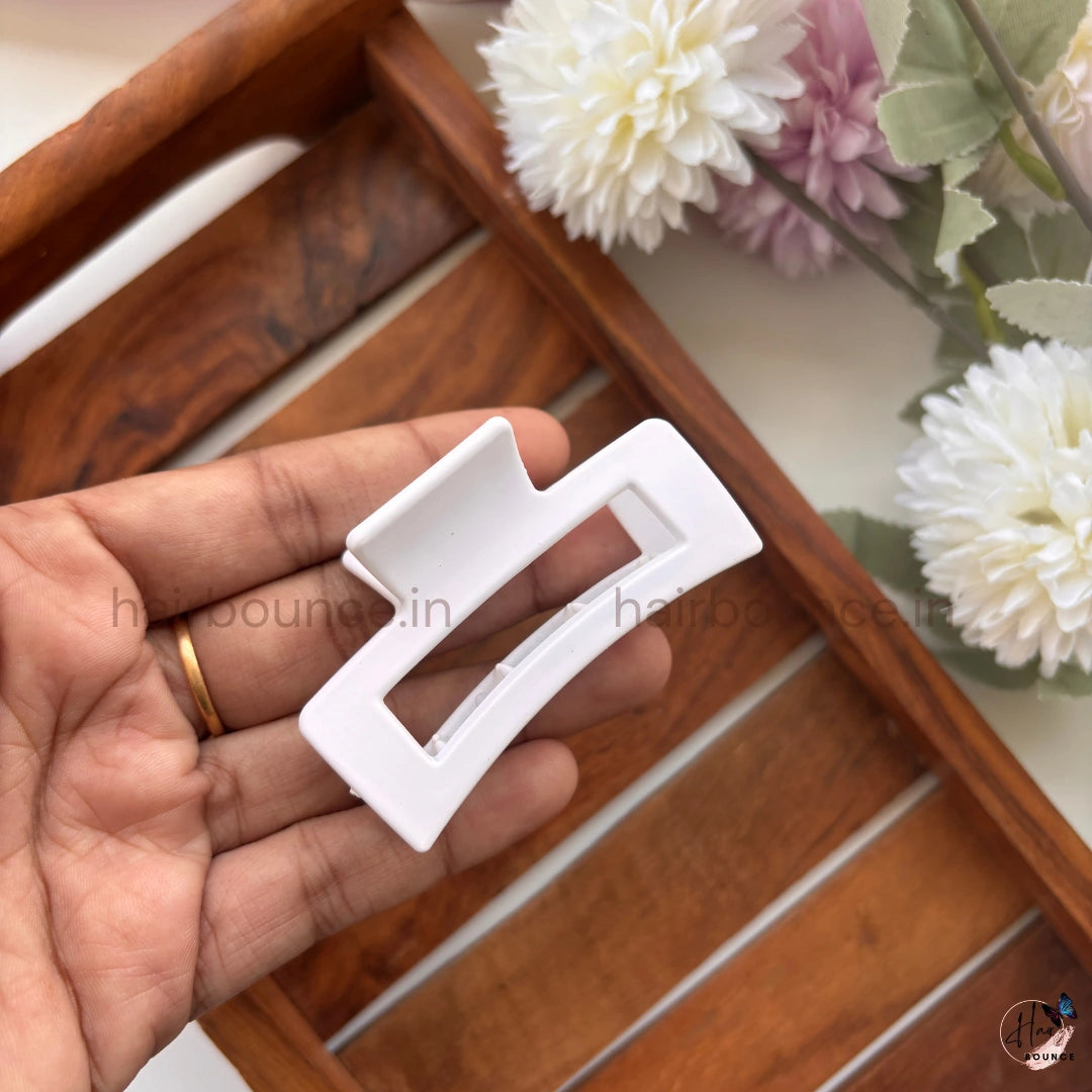 Minimalist Rectangle Hair Claw – Medium