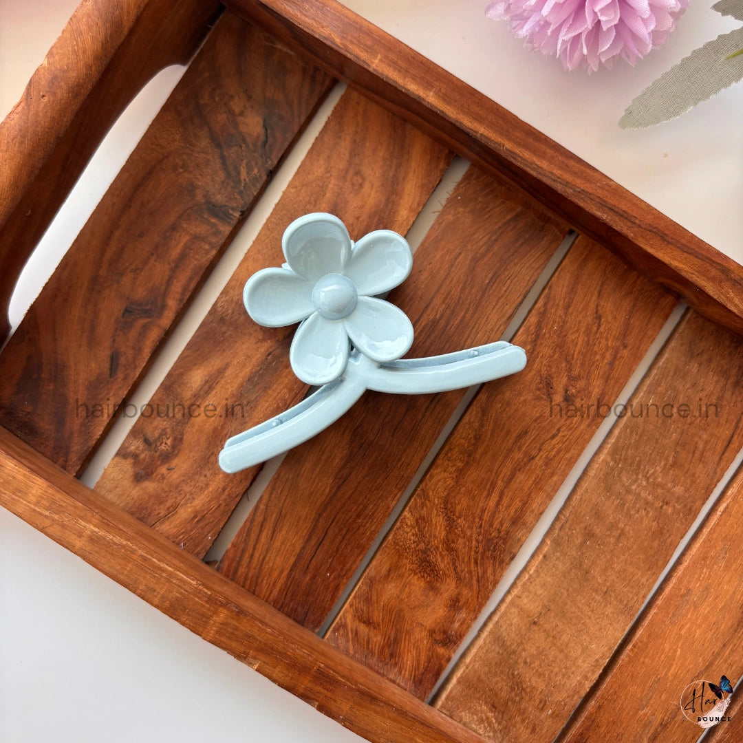 Daisy Stem Hair Claw – Medium