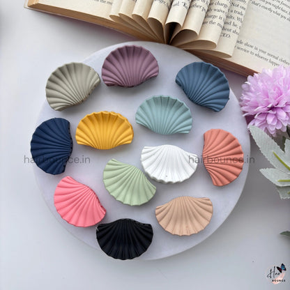 Pastel Shades Shell Hair Claw – Small