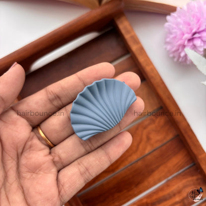 Pastel Shades Shell Hair Claw – Small