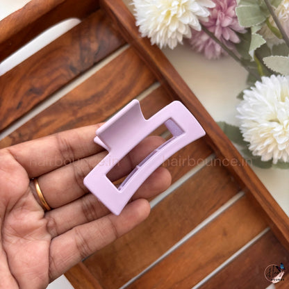 Minimalist Rectangle Hair Claw – Medium