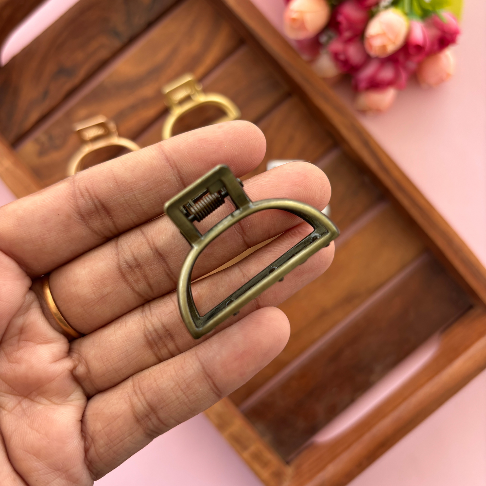 D - Shape Metal Hair Claw