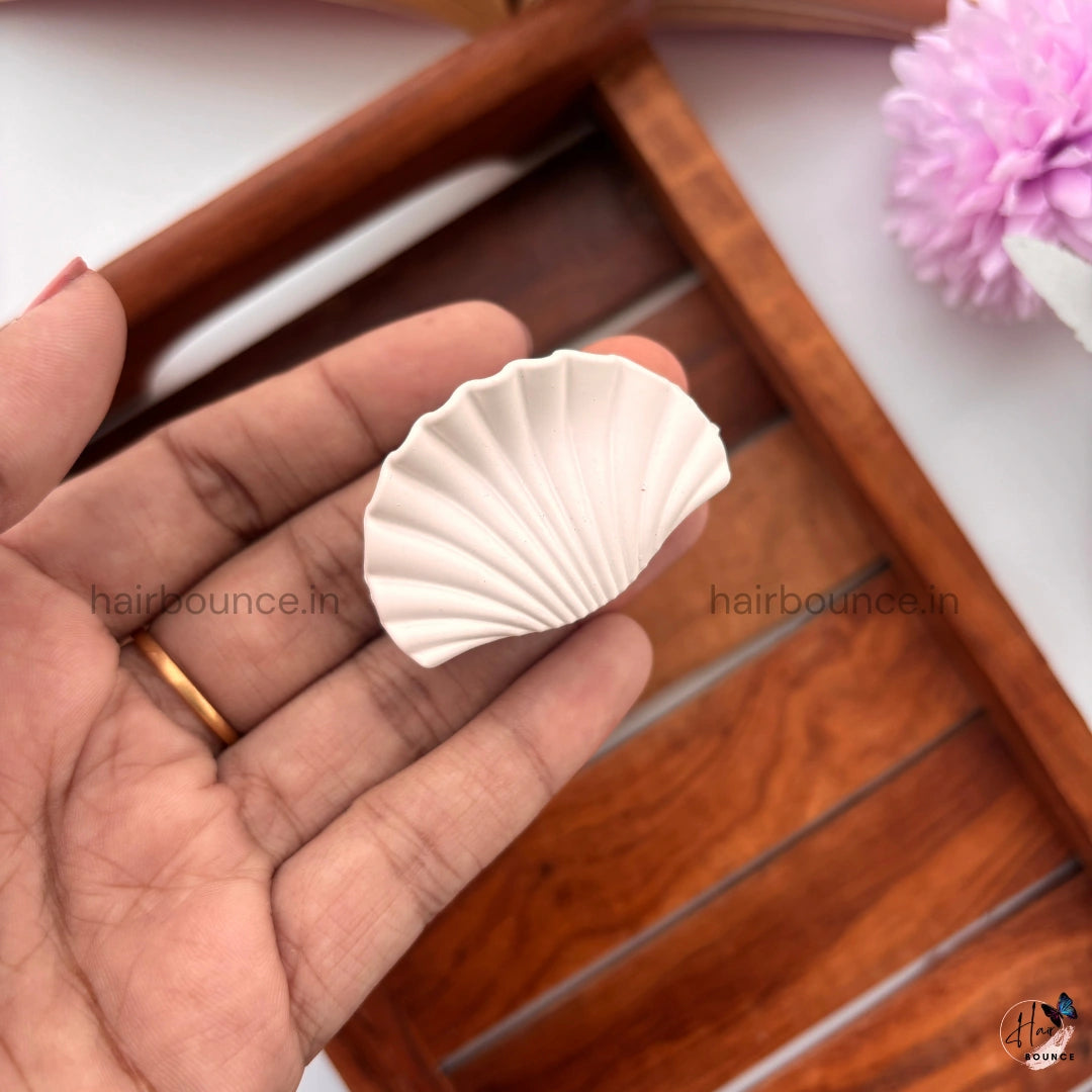 Pastel Shades Shell Hair Claw – Small
