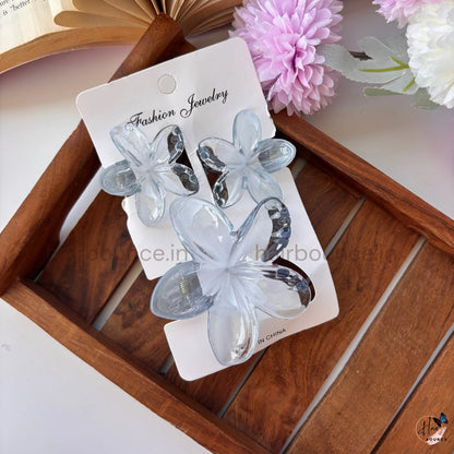 Crystal Petal Hair Claw – Set of 3