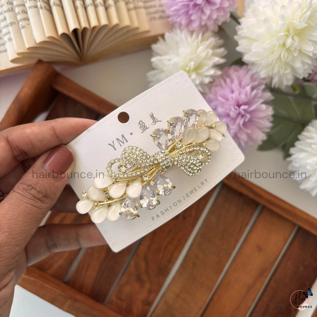 Velvet Pearl Bow Bar Clip