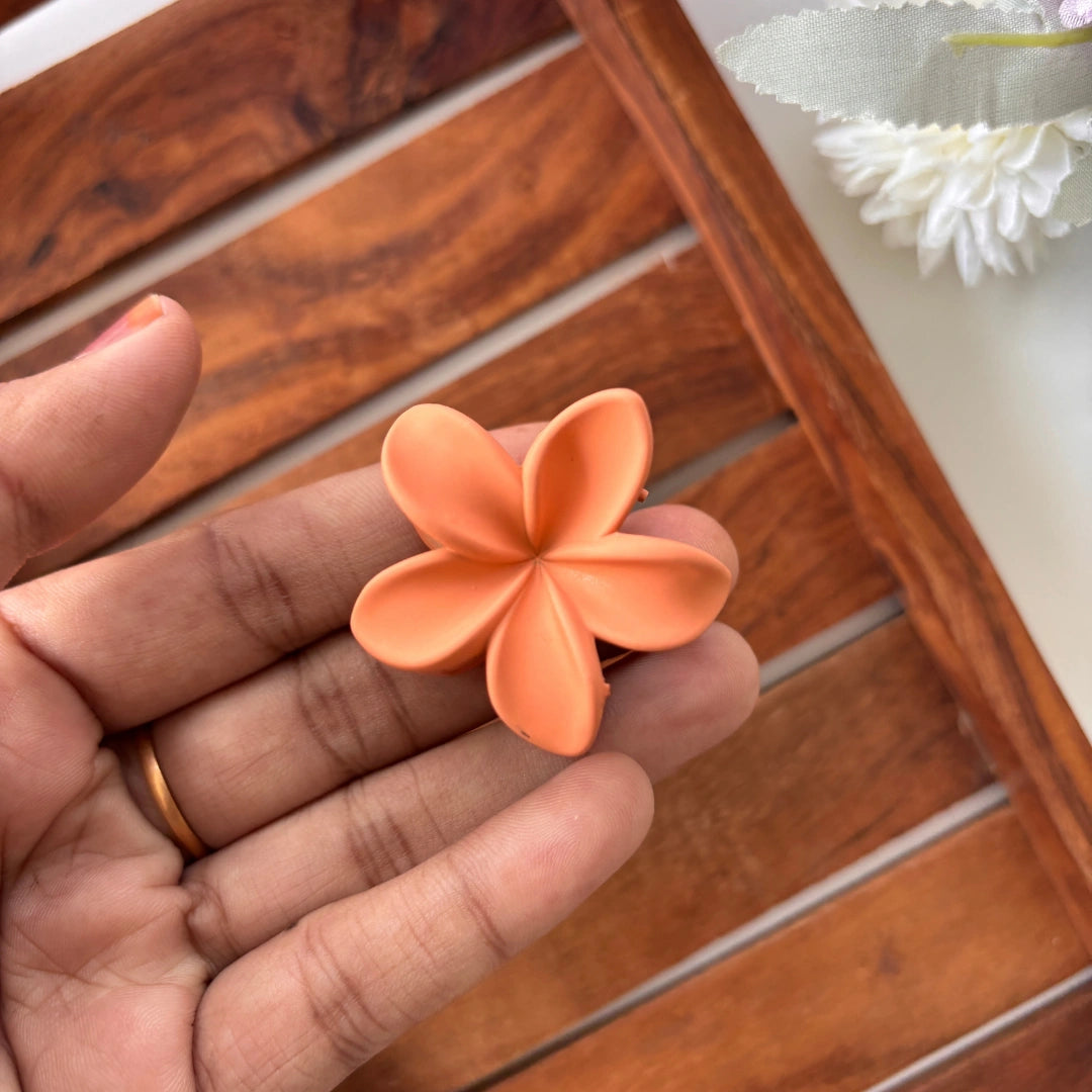 Bright Shades Lilly Flower Hair Claw - Small