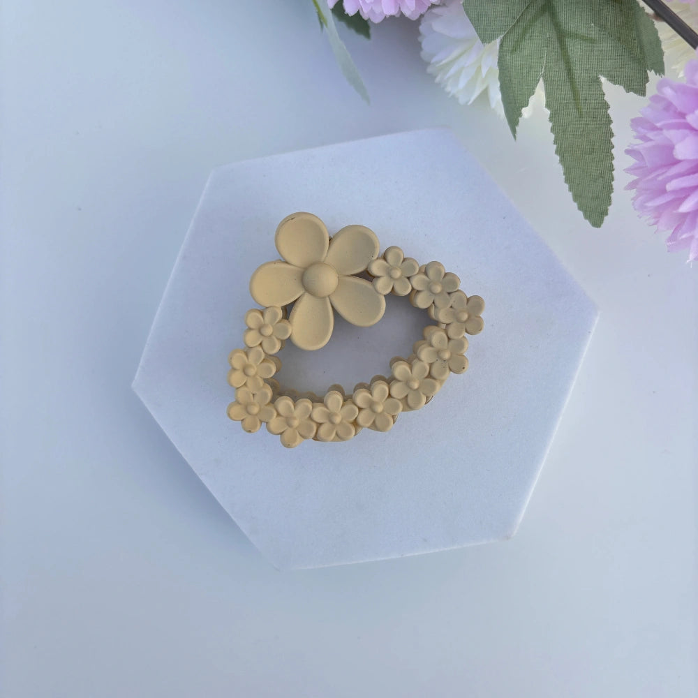 Oval Flower Hair Claw - Medium