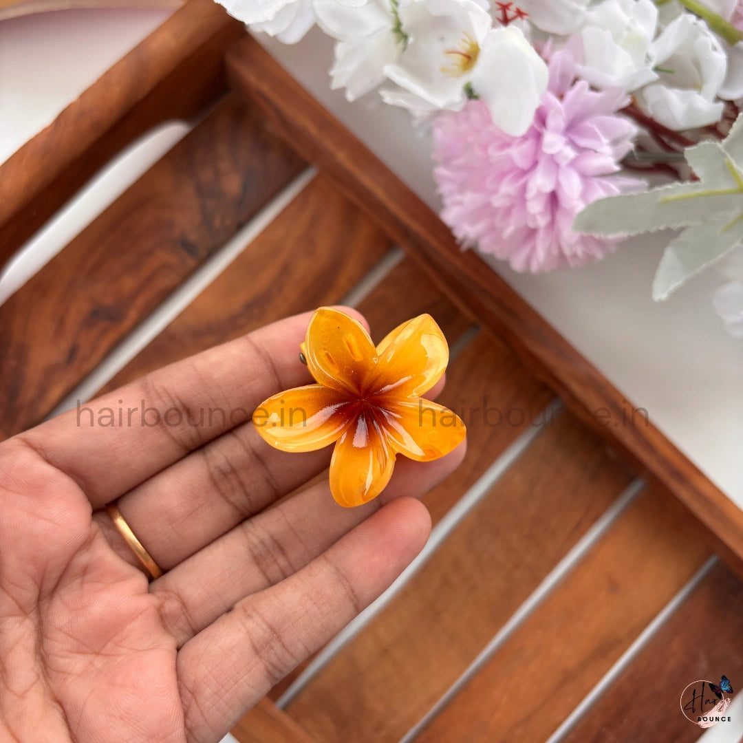 Sunshine Petal Mini Hair Claw - Small