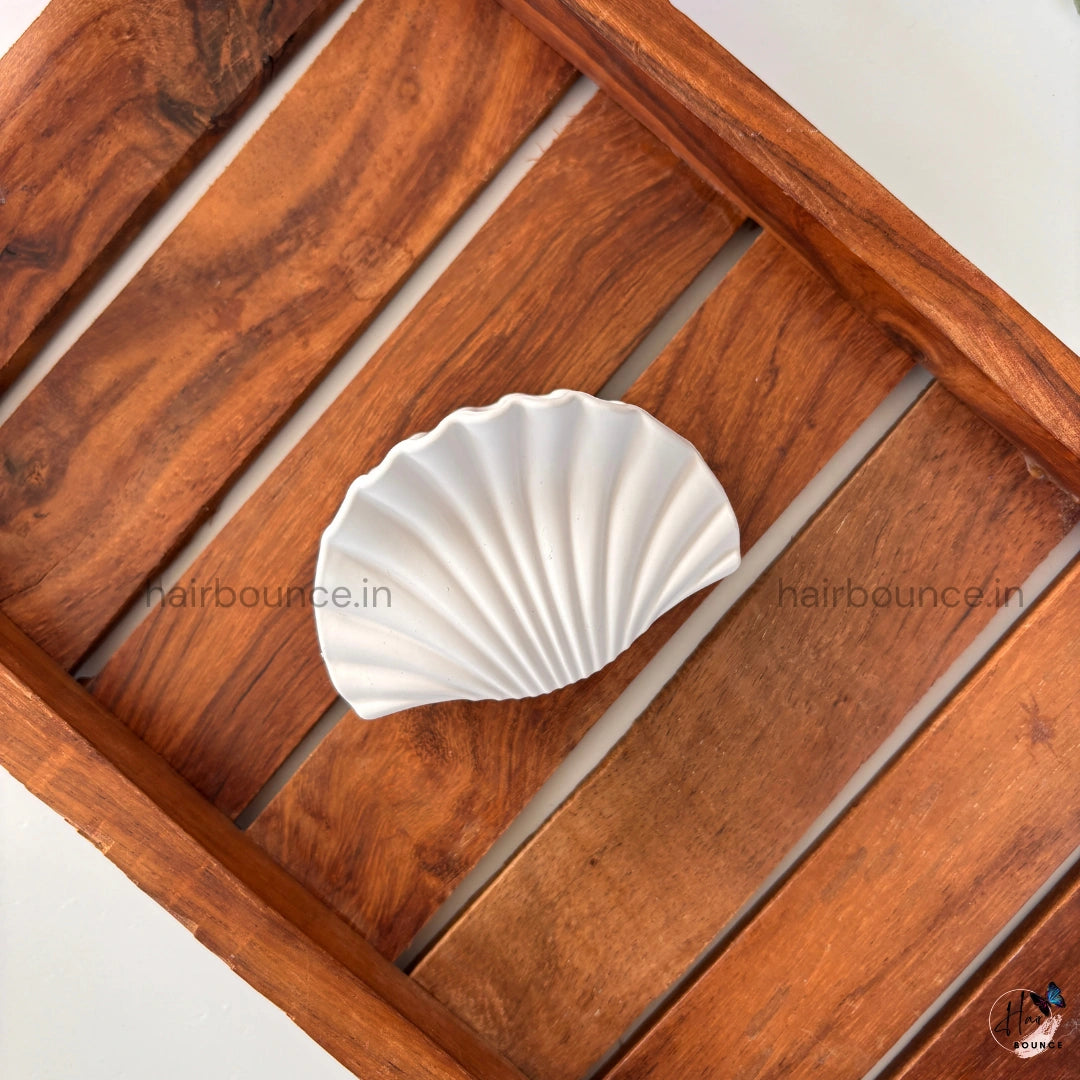 SeaShell Matte Hair Claw - Medium